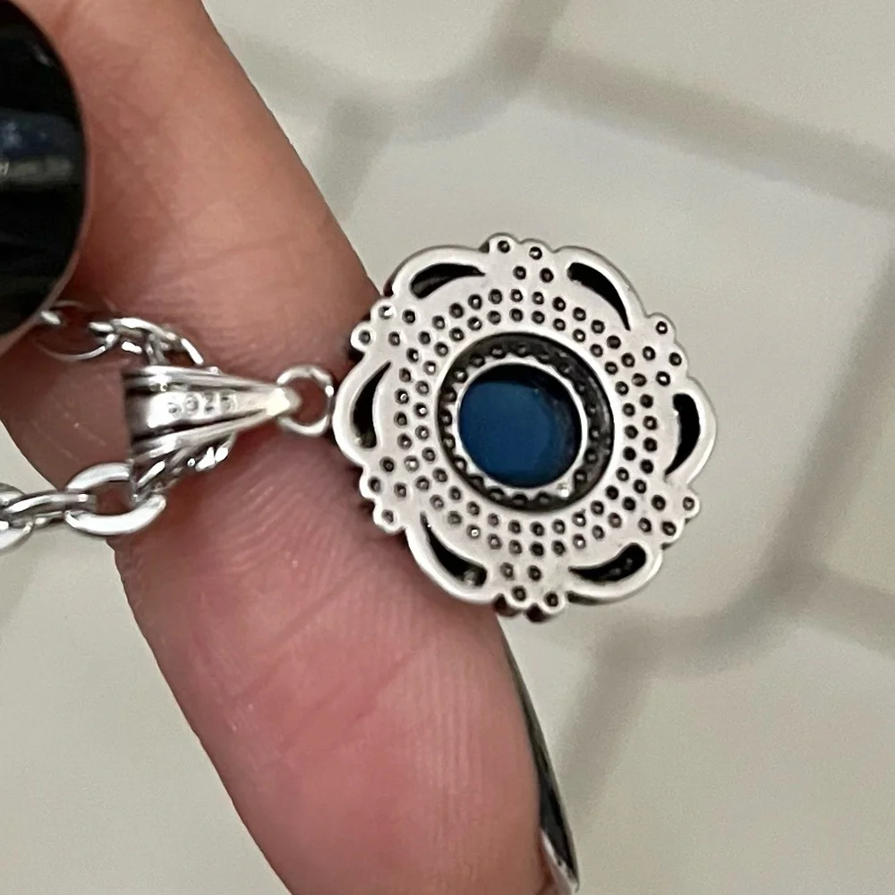 925 sterling silver blue kyanite stone charm on stainless steel maille choker - Picture 12 of 16